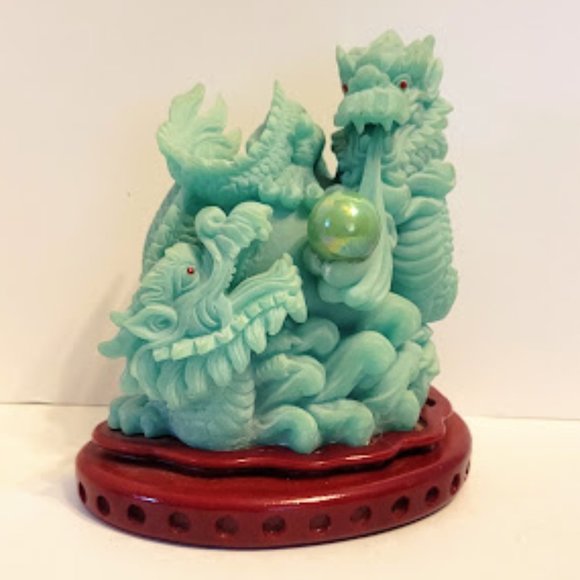 Fire Breathing Dragons Carved Statue with Gazing Ball - Picture 1 of 9
